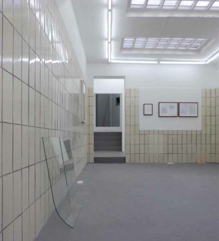 Visible on the left: Alicja Kwade, Sammlung Fiede