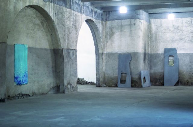 Viola Yeşiltaç, Bastard pears & barricades, 2016. Courtesy Fondazione Brodbeck