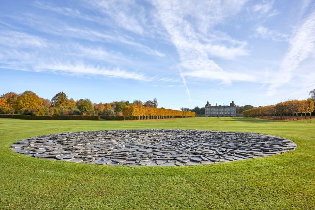 Richard Long, Full Moon Circle