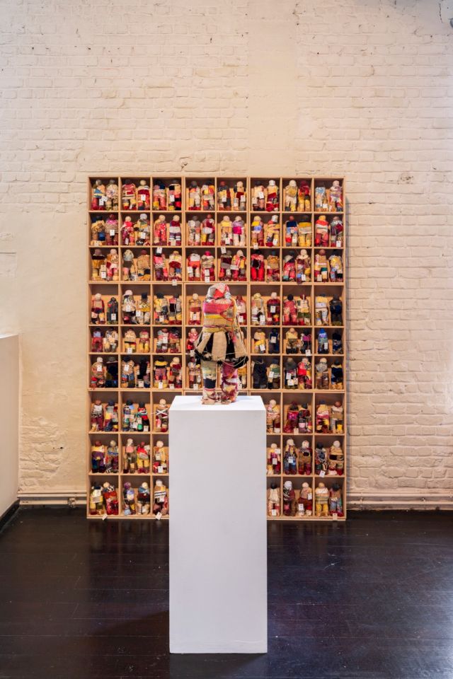 Alex Burke - Bibliothèque, 2008 at Loft, Servais Family Collection, Brussels © Hugard & Vanoverschelde