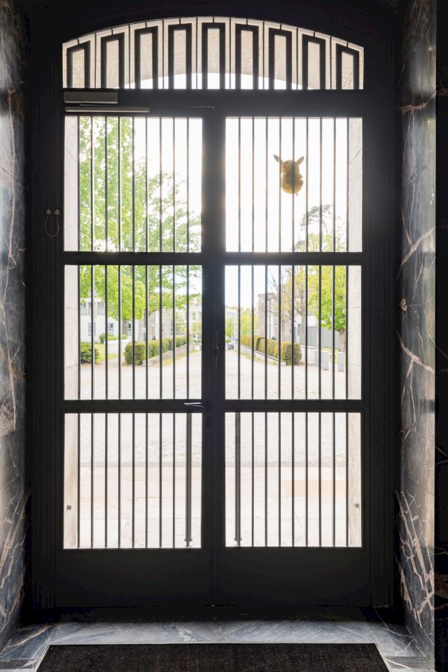 Live Stream, installation view at Fluentum, 2024. Photo: Stefan Korte